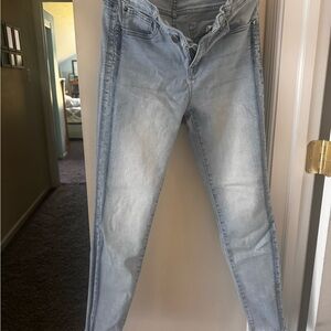 JBD multi hue capris